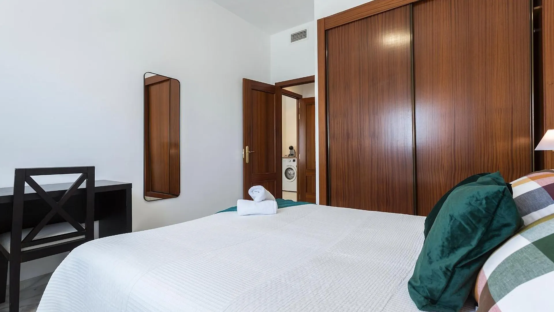 Apartment Apartamento Moderno Luxsevilla Bormujos