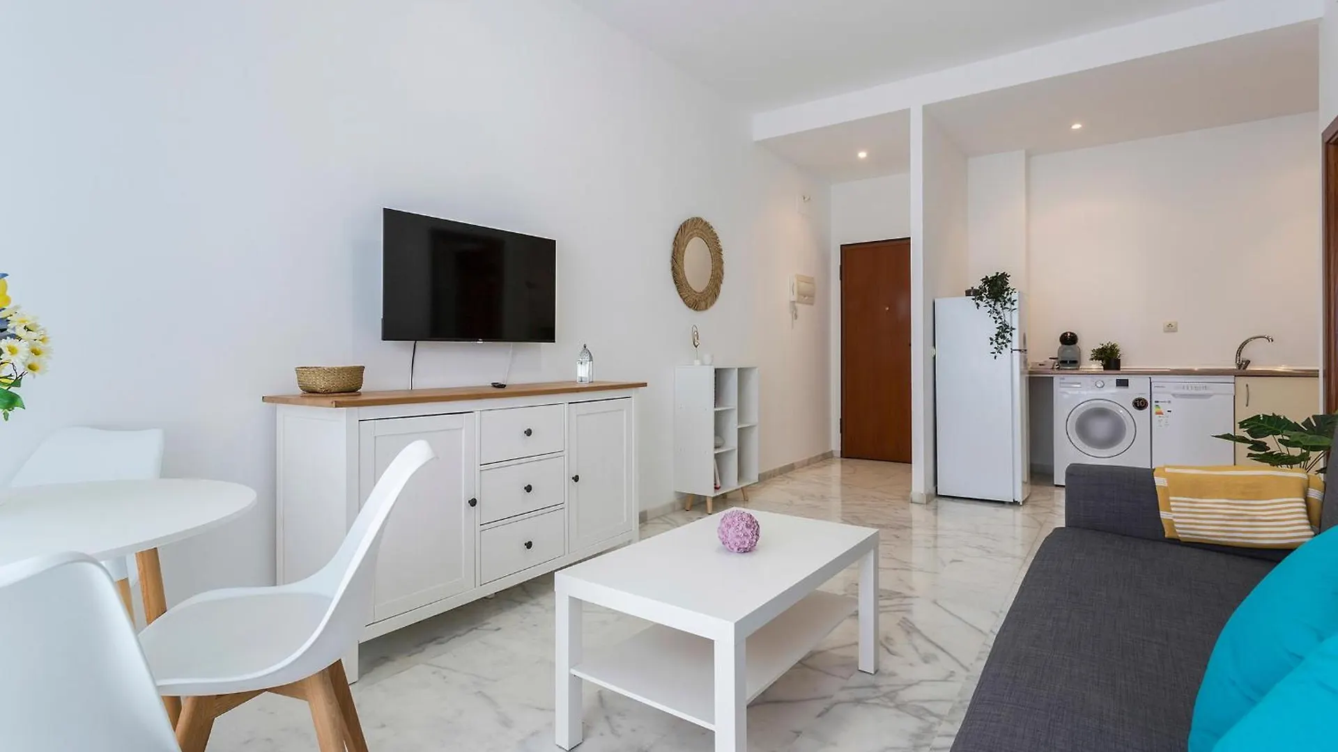 Apartamento Moderno Luxsevilla Bormujos 0*,